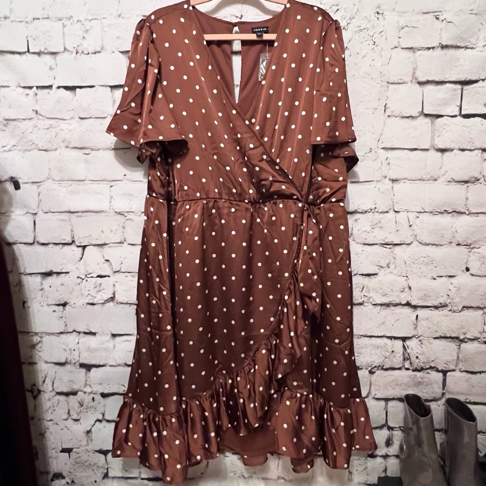 TORRID MINI BUBBLE CHARMEUSE FAUX WRAP DRESS 3X